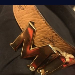 Mcm belt sz 32-34